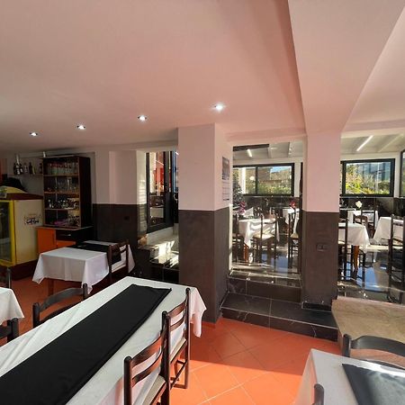 Hotel Bar Restaurant Mete Peshkepi Exteriér fotografie